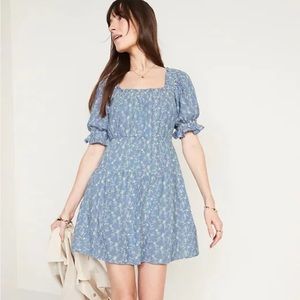 puff-sleeve mini tiered dress